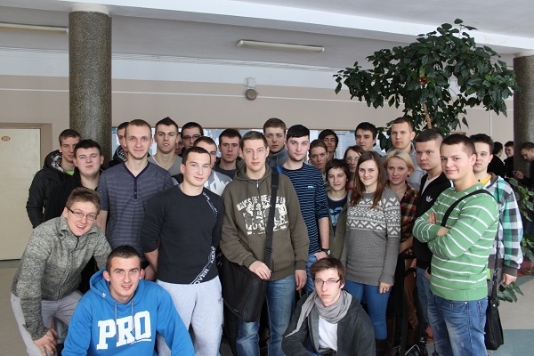 Foto studenci ENERGETYKI